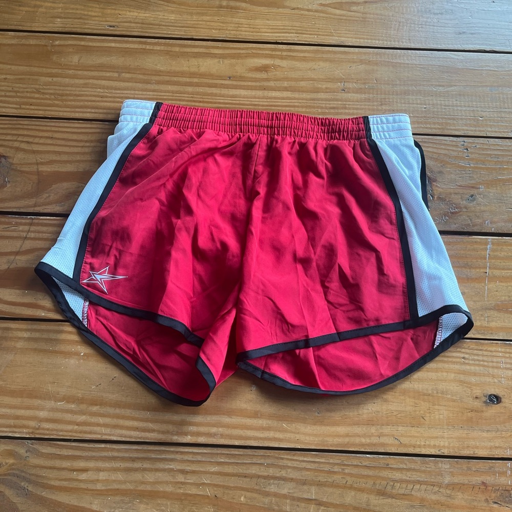 (392) RED ATHLETIC SHORTS